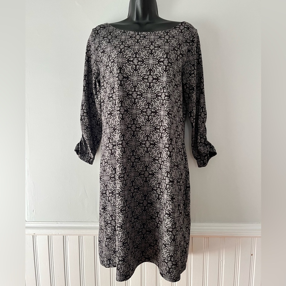 Soybu Black & Grey Floral Boatneck Shift Dress, Size Large